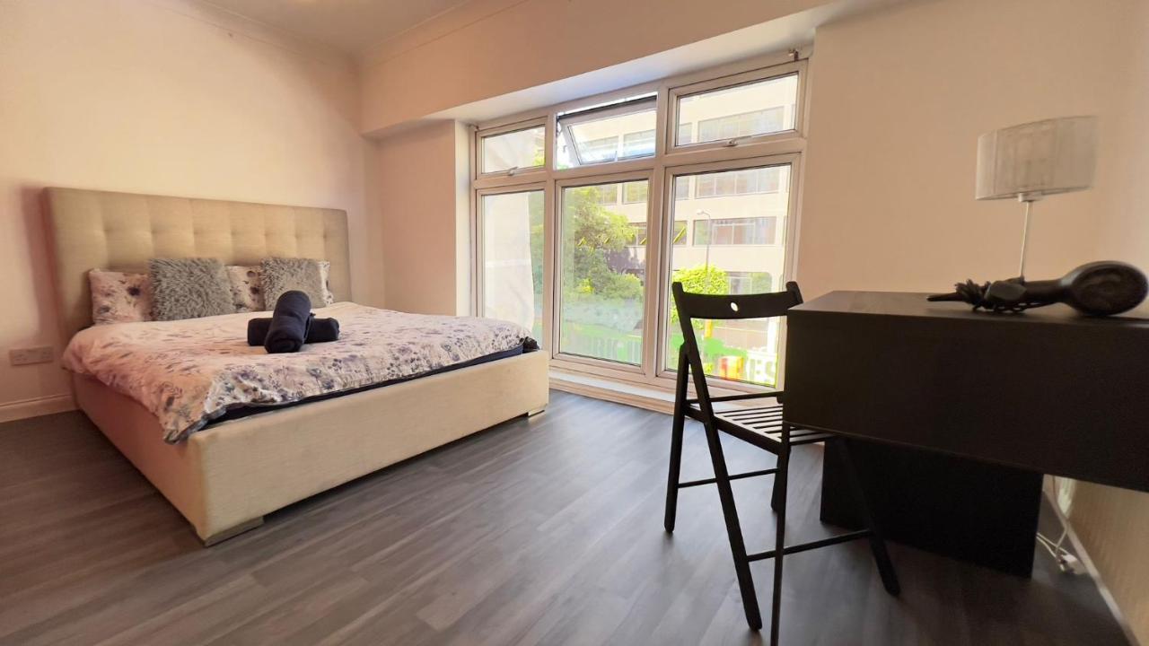 Aldgate Rooms Londres Extérieur photo