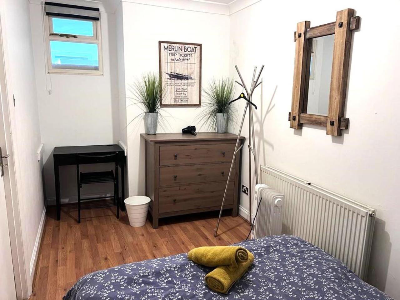 Aldgate Rooms Londres Extérieur photo